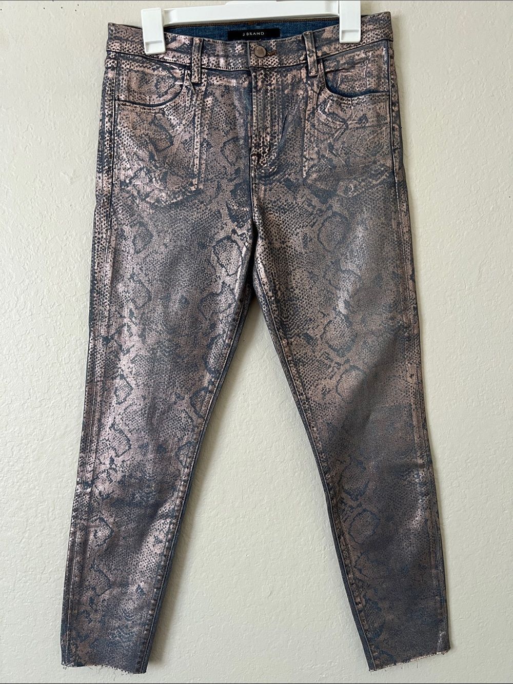 NWOT J BRAND Alana Coated High-Rise Rose Gold Snake Foil Skinny Jeans Size 30